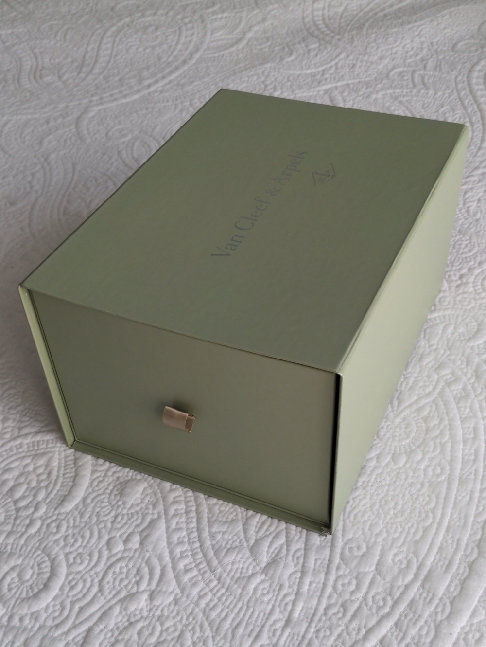 Van Cleef & Arpels Box